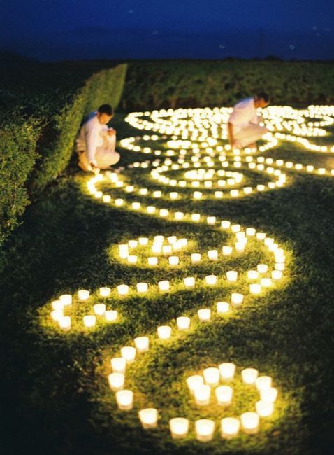 Infiorata di candele