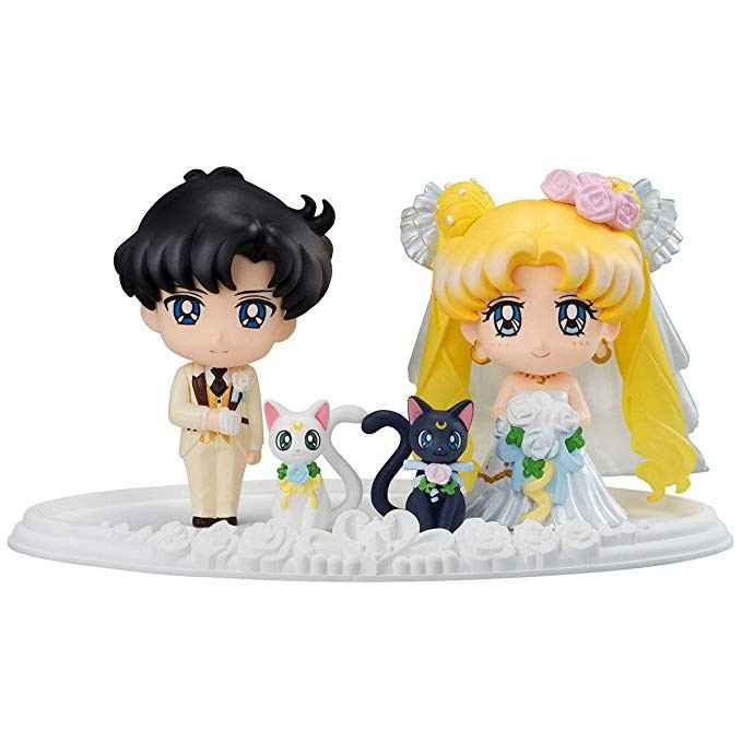 Cake Topper Sailor Moon!