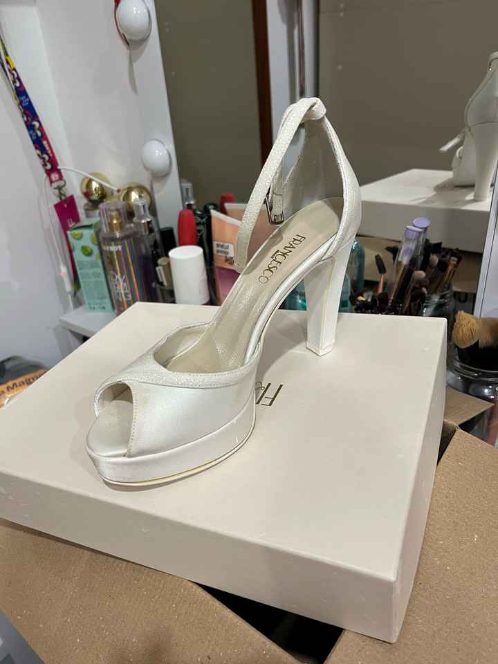 Quali scarpe sono belle e comode per il giorno del matrimonio?👠 - 3
