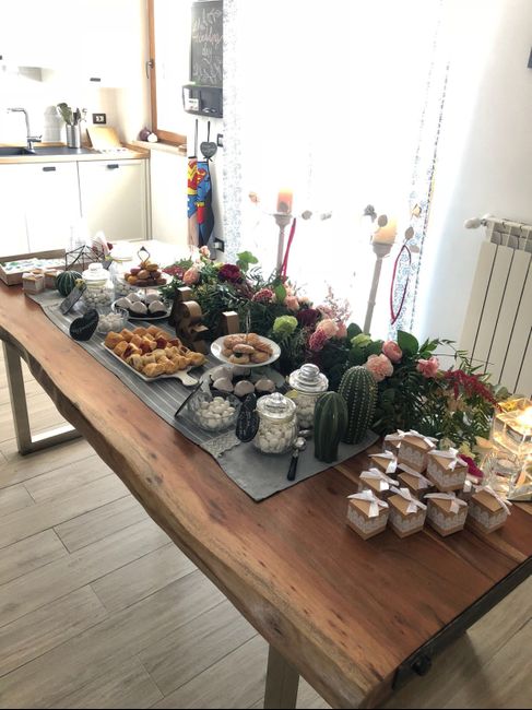 Tavolo rinfresco preparazione 2