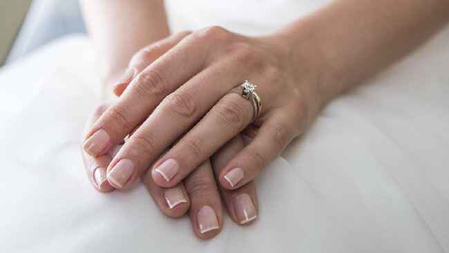  Unghie sposa: lunghe, corte, french, colore, nude...come le vostre? - 1