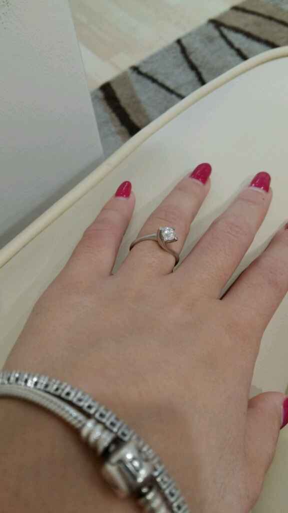 I vostri anelli di fidanzamento: vogliamo vederli! - 1