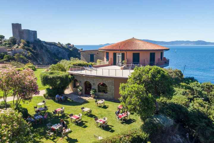 Spose 2021: Ambientazione nozze Mare,campagna,castello... - 3