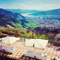 Vista sul lago