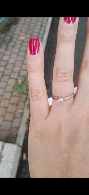 E ora mostraci una foto del tuo anello di fidanzamento! 19