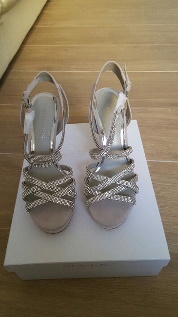Scarpe prese!! - 2