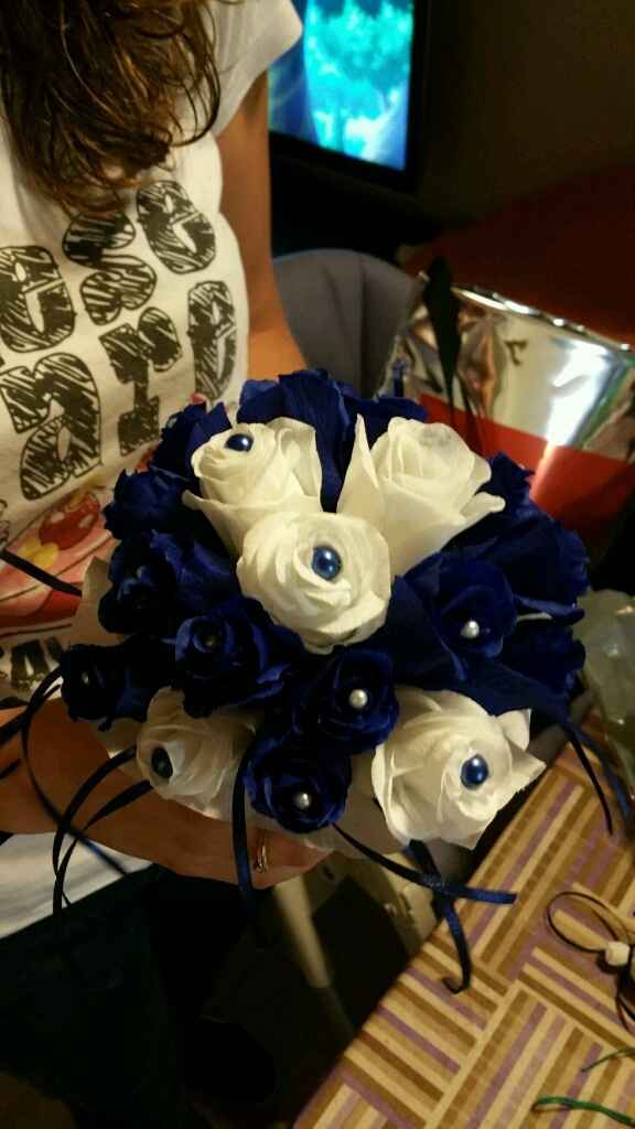 A meno 6 ecco il bouquet per la  ia nipotina damigella - 1