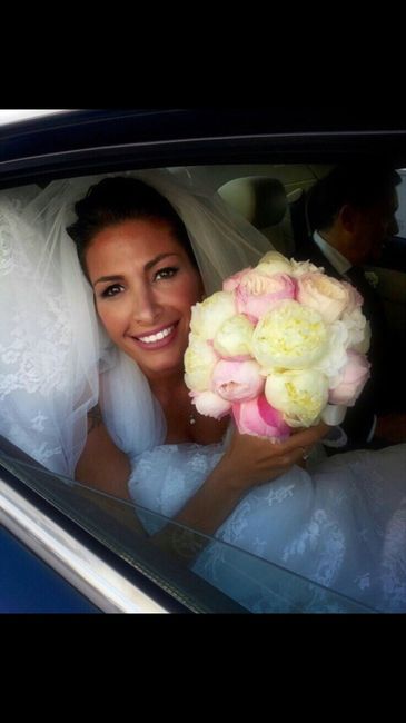 Invitata eccentrica e fuori luogo - 2