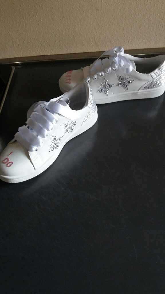 Le mie scarpe da ginnastica fai da me...vi piacciono? - 2