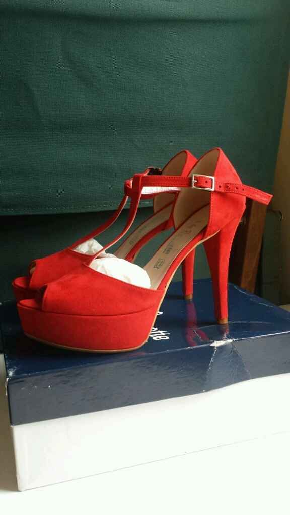 Scarpe sposa....bianche o colorate? mi fate vedere le vostre? - 3