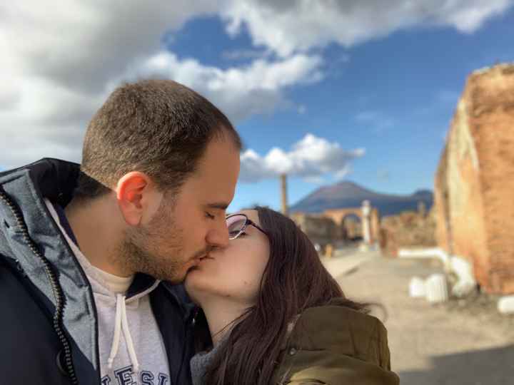 Postate una foto di voi due 👇 - 1