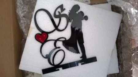 Cake topper appena arrivato e mia sorella già me l'ha rotto !! grrrrrrrr