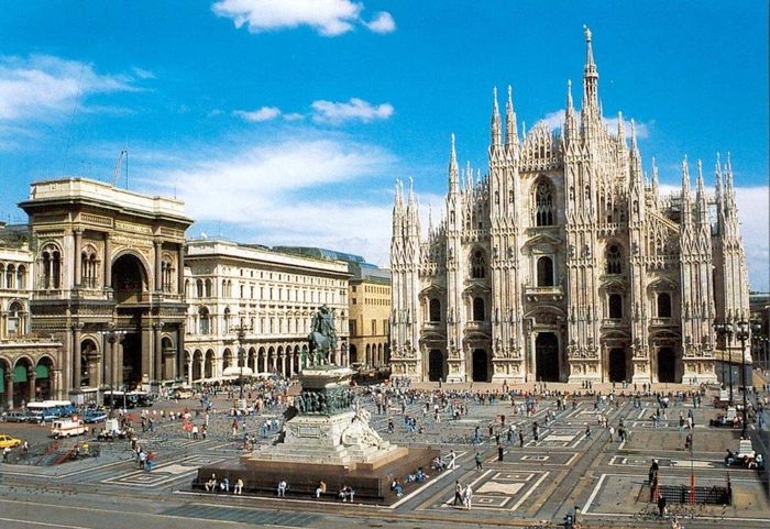 Milano Piazza Duomo