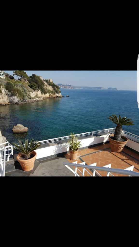 Villa sole e luna baia chi la conosce? - 2