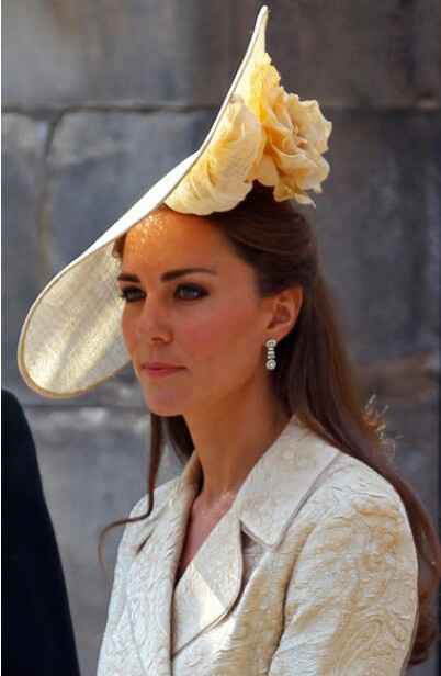  Invitate con cappello! - 1
