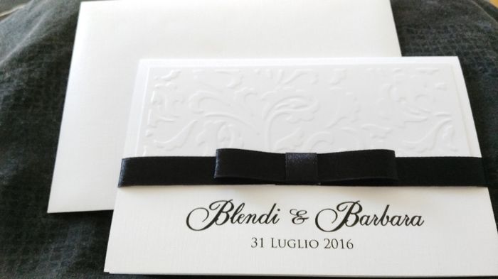 Partecipazioni bianche e nere