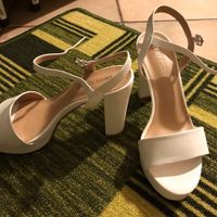 Quanto vi sono costate le scarpe da sposa? - 1