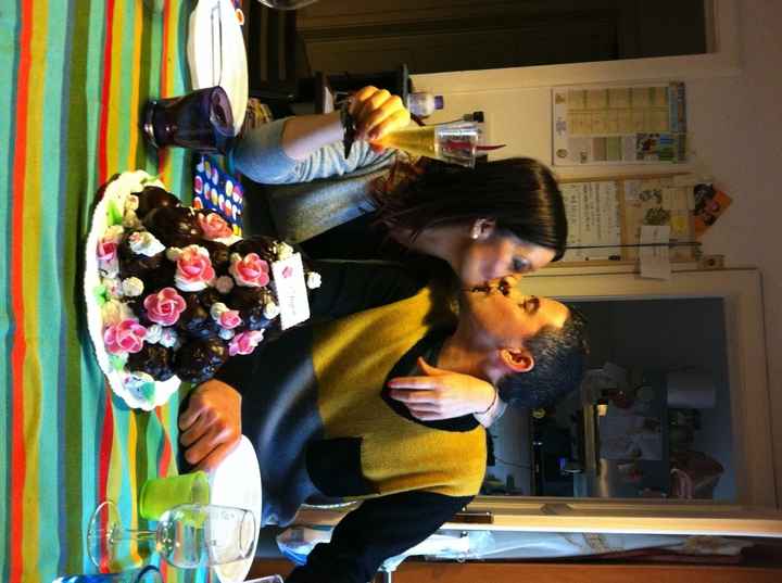 il bacio al compleanno 