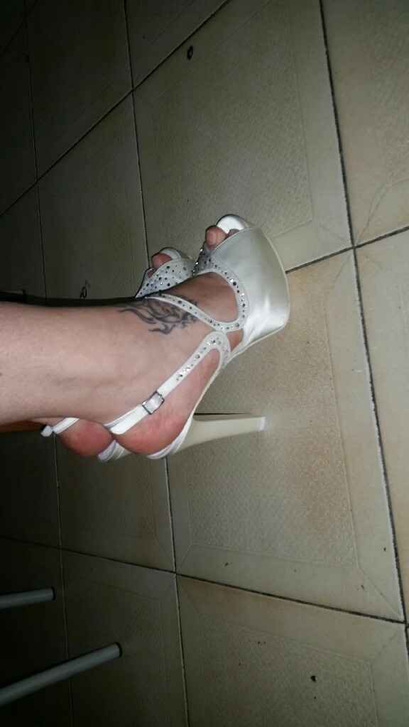Sposine vedete come mi stanno le scarpette..? - 3