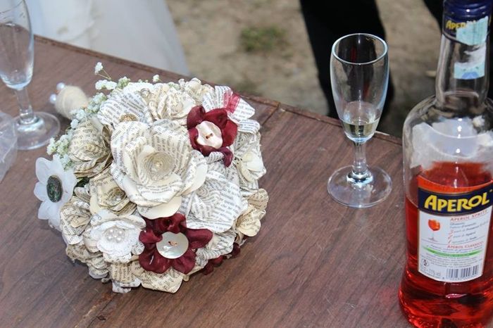 il bouquet di carta e stoffa