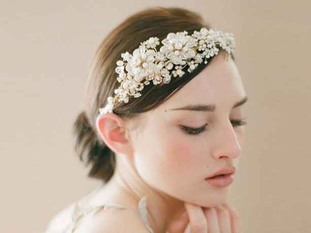 A.a.a.acconciatura per capelli corti cercasi - 2