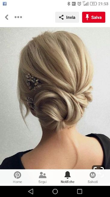 Acconciatura semi raccolto - 3