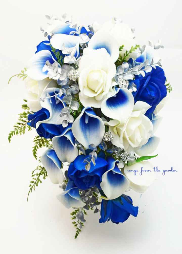 Decorazioni floreali con il blu - 2