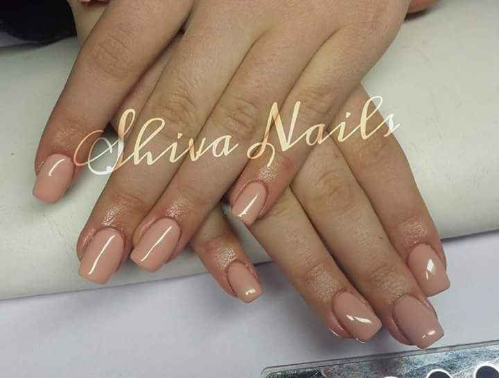 Ecco come fare le unghie quel giorno - 1