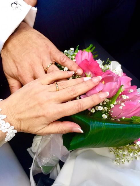 Idee per la manicure del giorno del matrimonio 8