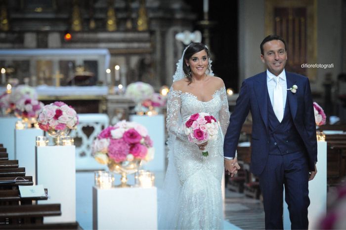 Addobbi chiesa semplici fuori e dentro fucsia e bianco 16