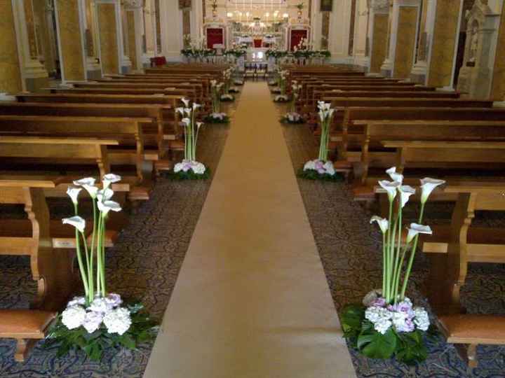 Addobbo chiesa fai da te con panche moderne .. - 5