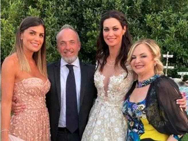 Anteprima gossip: Arcuri Di Gianfrancesco (di nuovo) sposi 👰‍♀️ 🤵‍♂️ - 2