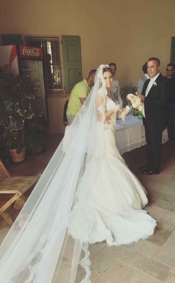 A - 9 ho cambiato l'abito! - 1