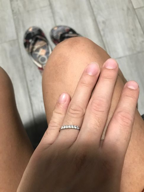 E ora mostraci una foto del tuo anello di fidanzamento! 14