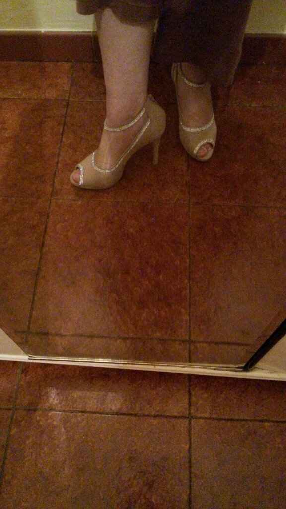 Mostratemi le vostre......scarpe & acconciatura! - 1