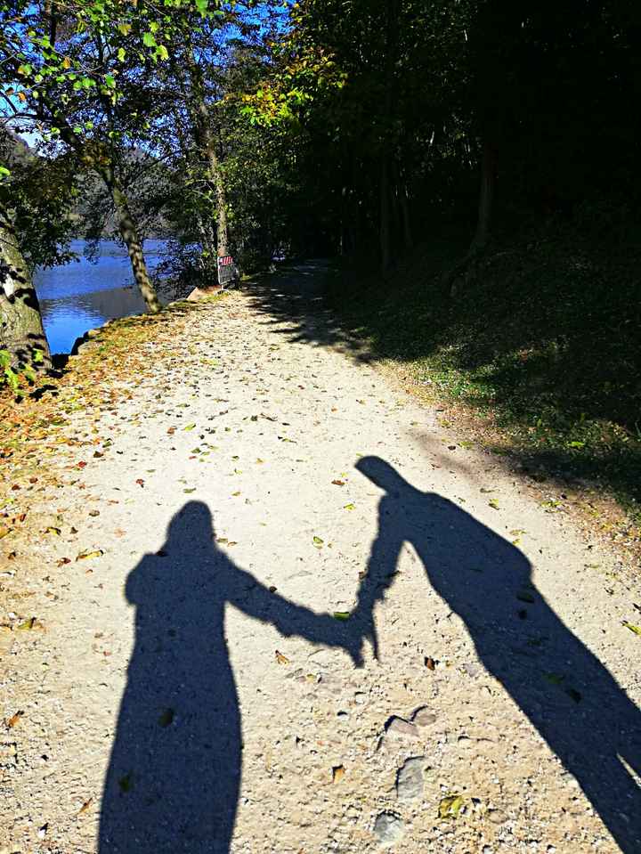 Postate una foto di voi due 👇 - 1