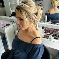 Trucco ed acconciatura scelti 😍 - 3