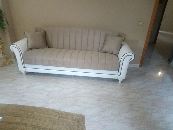 Mobili Ikea ( letto, divano, armadi) 3