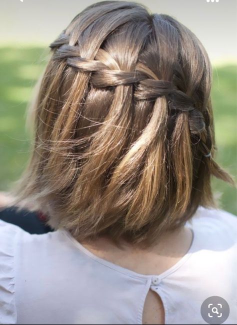 Idee acconciature capelli corti e cortissimi 💇‍♀️ 39