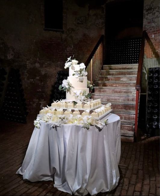 Torta Nuziale 🍰 9