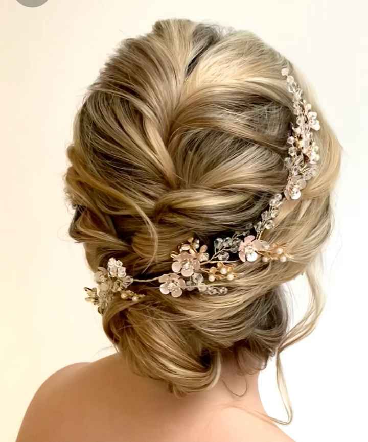 Idee acconciature capelli corti e cortissimi 💇‍♀️ - 3