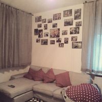 Paretee piena di foto - 1