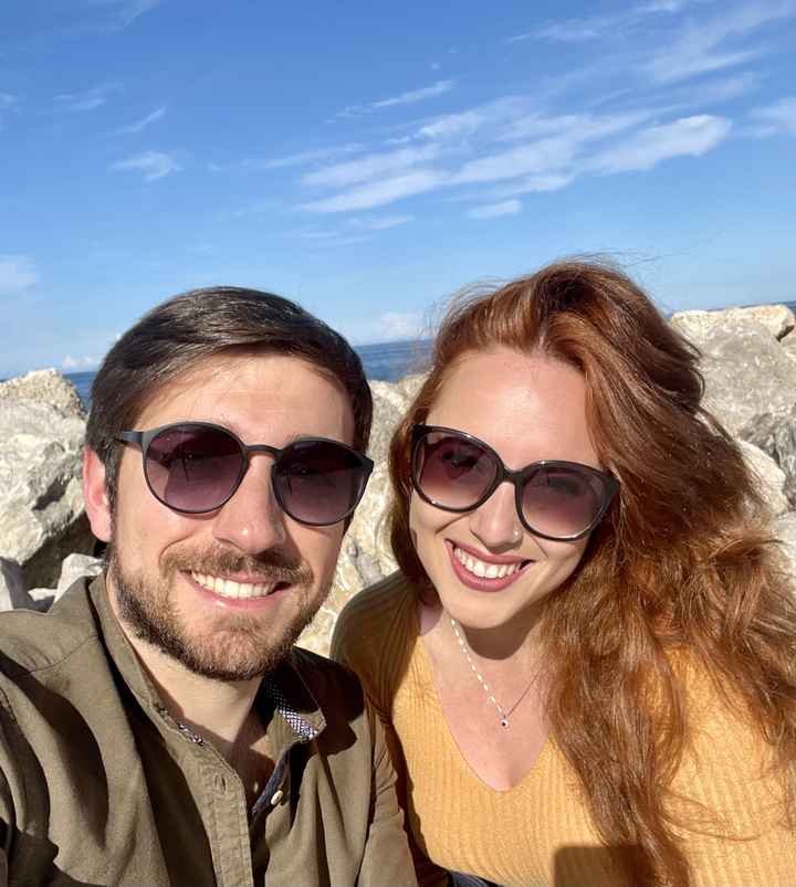 Postate una foto di voi due 👇 - 1