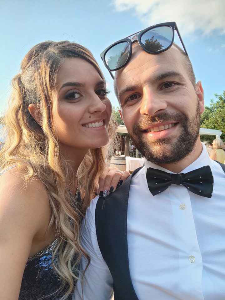 Postate una foto di voi due 👇 - 1