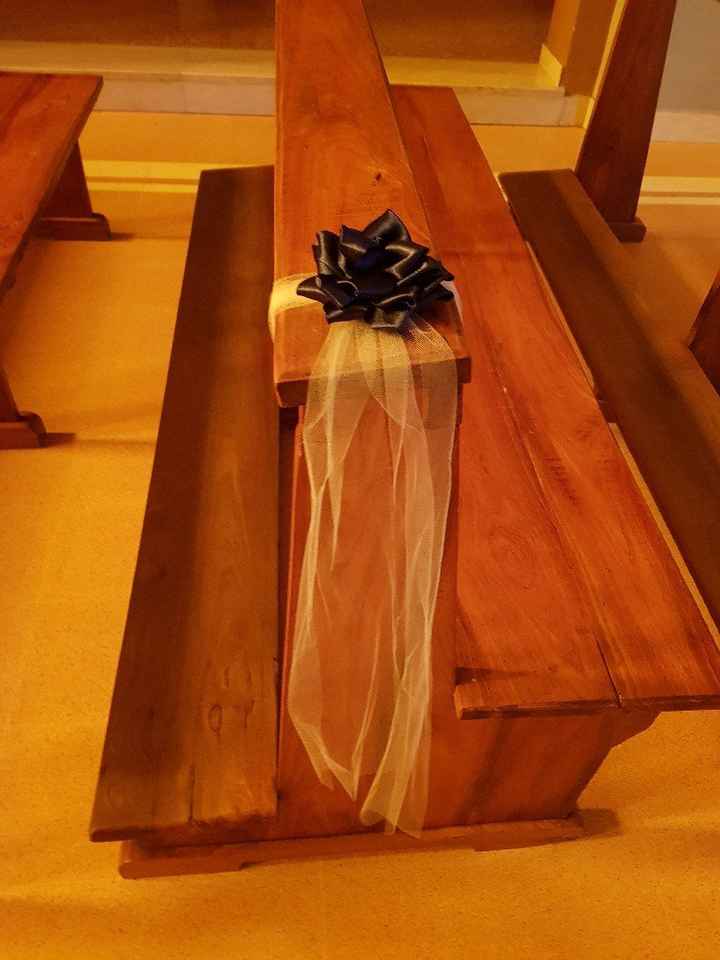 Decorazioni panche chiesa - 2