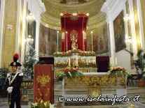 Altare a festa