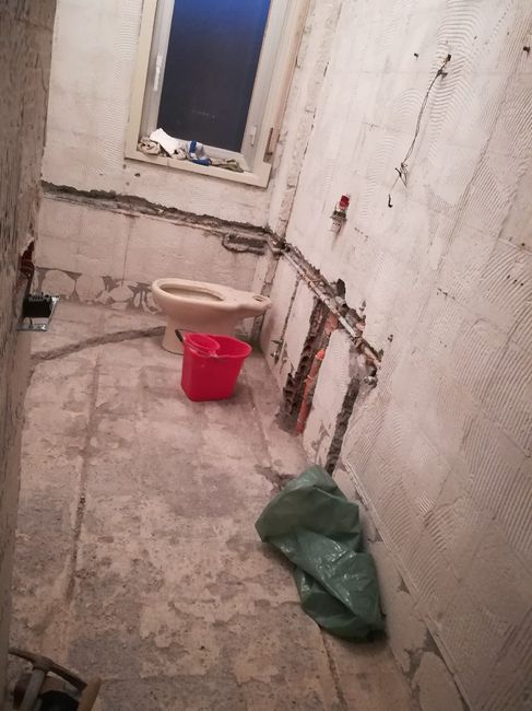 La mia casina mezza pronta e mezza devastata a - 17. - 6