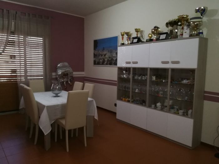 Salone - Vetrinetta