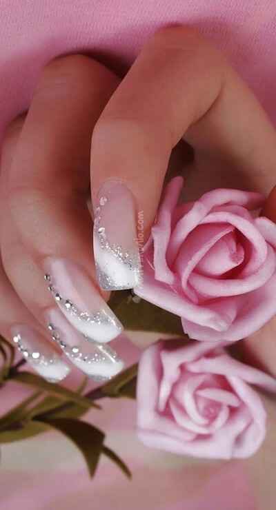 - 1 unghie pronte per il w-day - 1