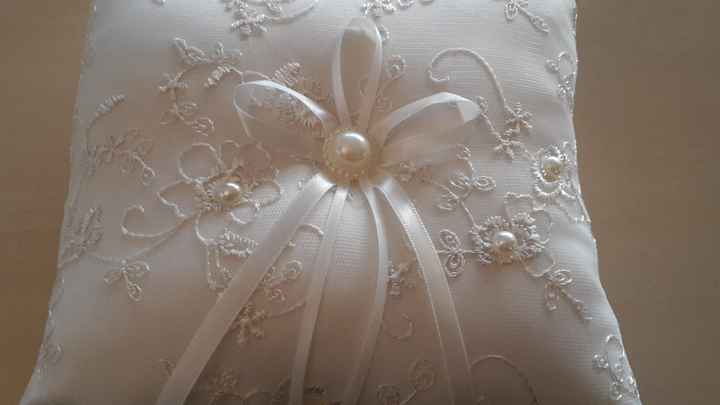 Cuscinetto porta fedi